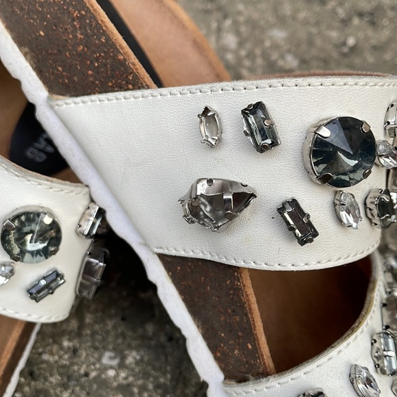 Jewelled sandals! - Picture 3 of 3